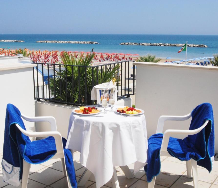 Residence Sunrise 산베네데토델트론토 객실 사진
